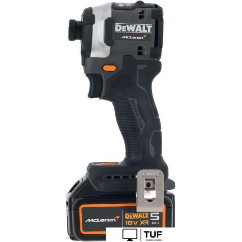 Винтоверт DeWalt DCF85MP2T (с 2-мя АКБ, кейс)