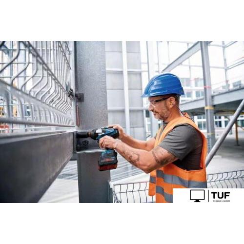 Гайковерт Bosch GDS 18V-1050 H Professional 06019J8502 (с 2-мя АКБ 8 Ah, кейс)