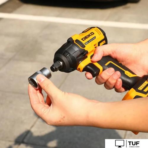 Гайковерт Deko DKIS-Li 083-1085 (с 1-им АКБ)