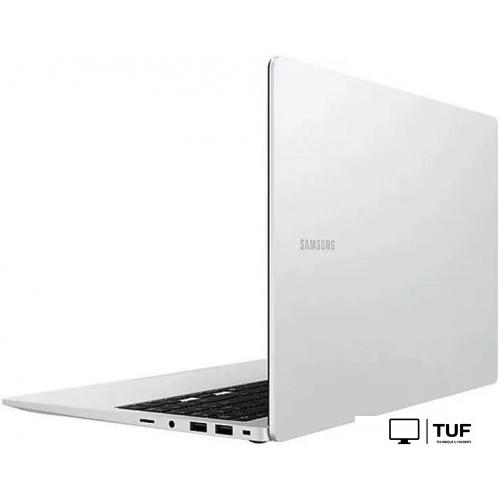 Ноутбук Samsung Galaxy Book5 15.6 NP750XHD-KB1US