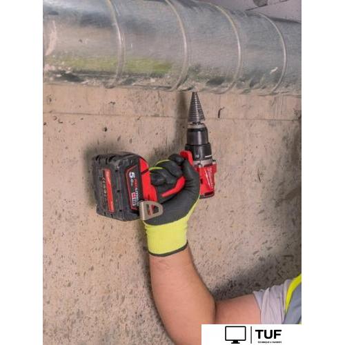 Дрель-шуруповерт Milwaukee M18 M18BLDDRC-502C 4933492835 (с 2-мя АКБ 5 Ач, кейс)