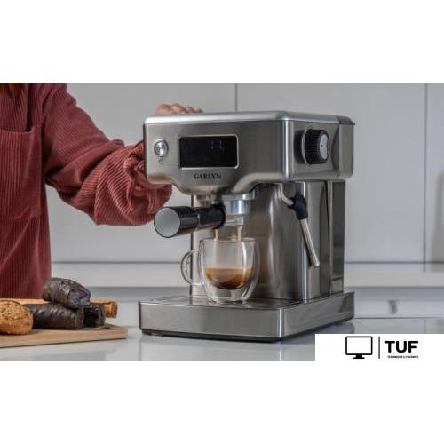 Рожковая кофеварка Garlyn C60