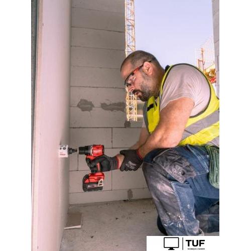 Дрель-шуруповерт Milwaukee M18 M18BLDDRC-502C 4933492835 (с 2-мя АКБ 5 Ач, кейс)