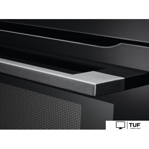 Микроволновая печь AEG KMK721880M