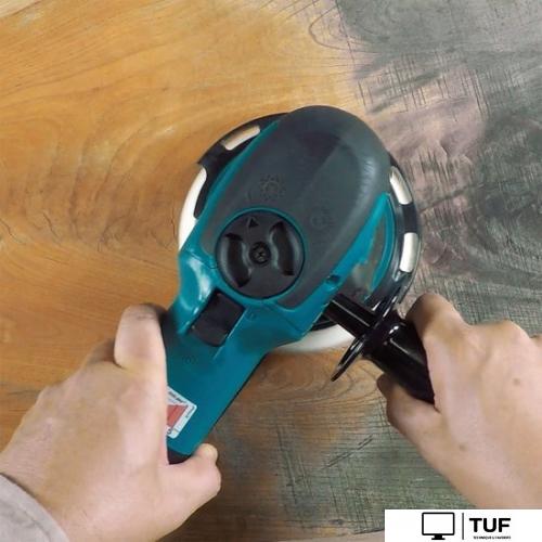 Эксцентриковая шлифмашина Makita BO6050J