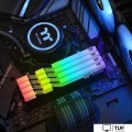Оперативная память Thermaltake ToughRam RGB 2x8GB DDR4 PC4-24000 R009D408GX2-3000C16B