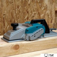 Рубанок Makita 1806 B