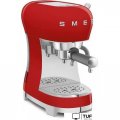 Рожковая кофеварка Smeg ECF02RDEU